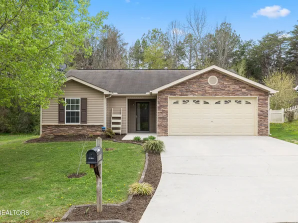 7626 Stonewood Creek Dr, Corryton, TN 37721