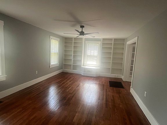 5th image of 322 Marr St
