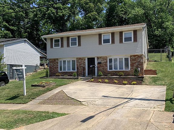 2nd image of 7950 Dellwood Ave