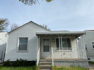 1701 E Hazelhurst St, Ferndale, MI 48220