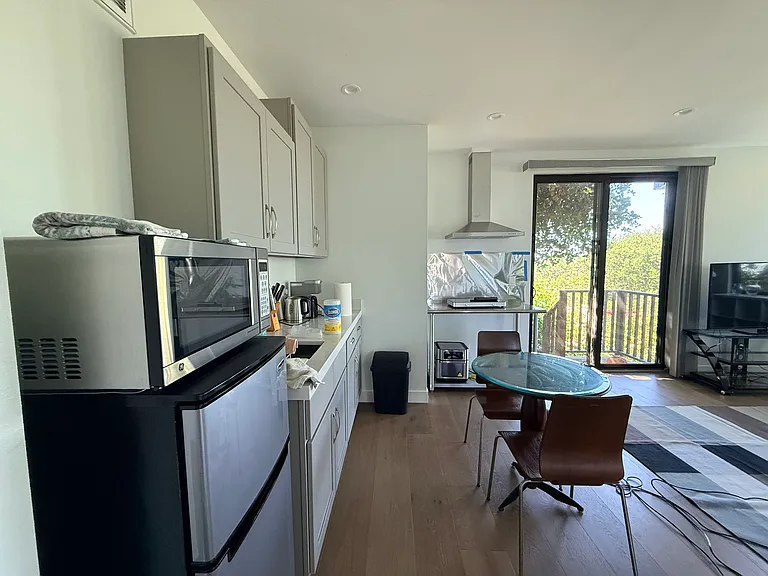 480 Erlin Dr — Photo 13