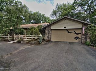 362 Ridge Cir, Cresco, PA 18326