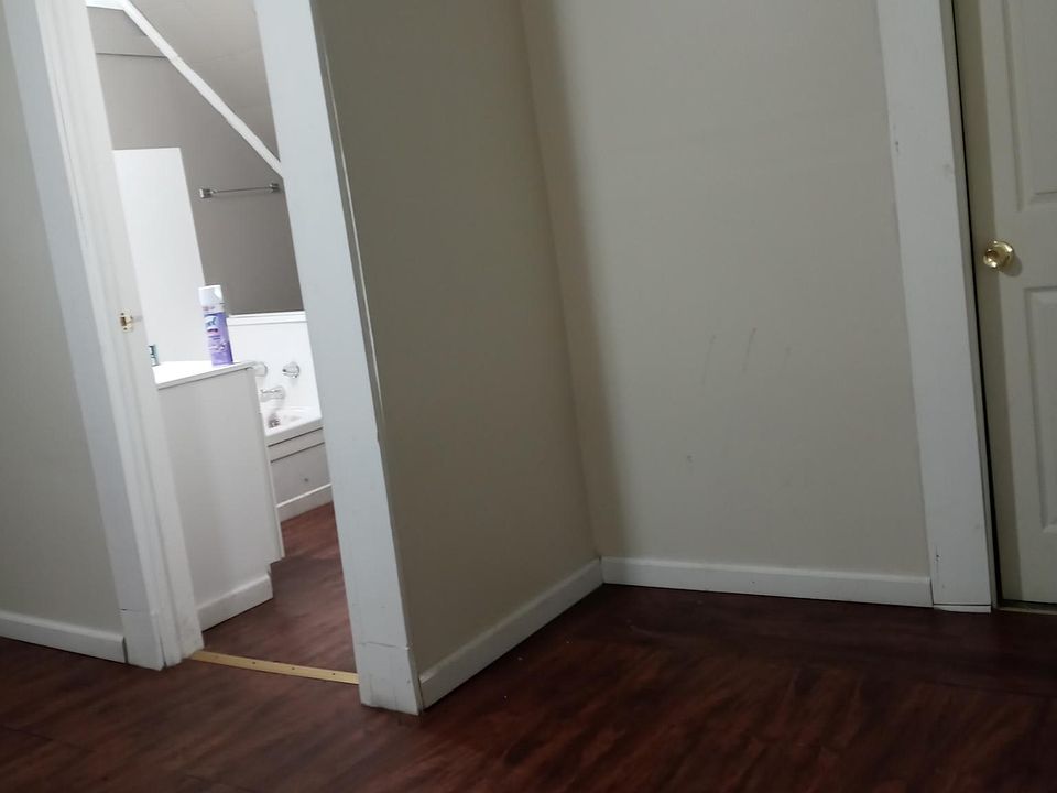 1st image of 589 Sherman St #2