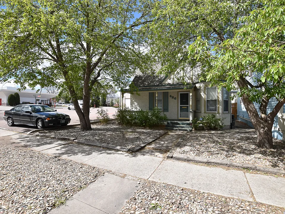 426 E Bijou St