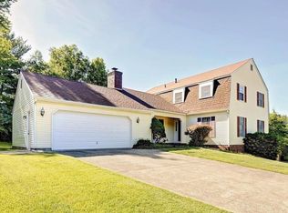 2736 N Blue Ridge Ct, Bloomington, IN 47408