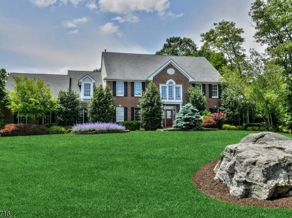 4 San Filippo Way, Kinnelon Boro, NJ 07405