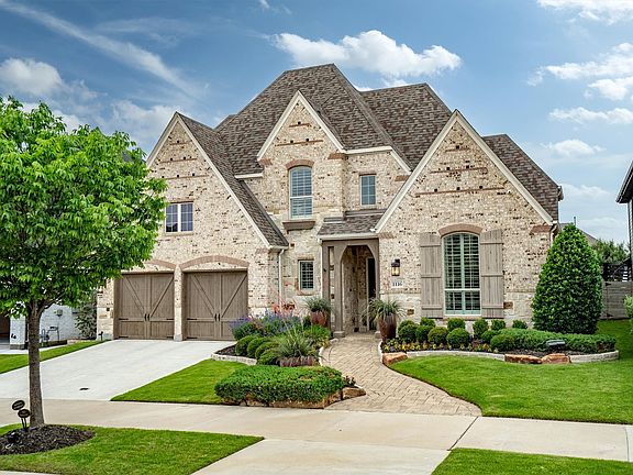 2nd image of 1116 Homestead Way