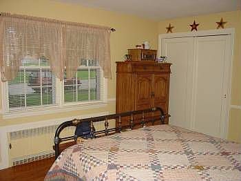 3rd image of 17 Garret Pl