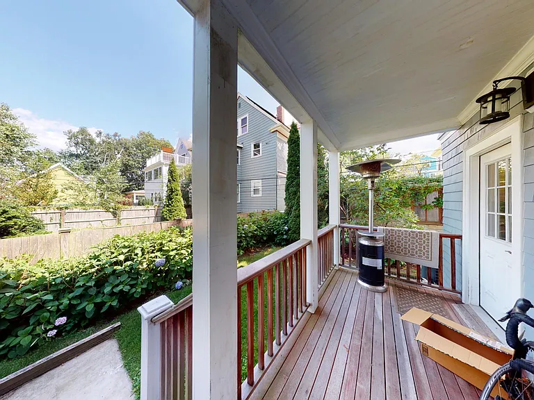 193 Lexington Ave — Photo 30