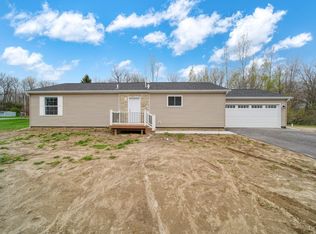 4760 Hooks Mill Rd, Adrian, MI 49221