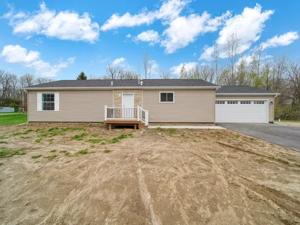 4760 Hooks Mill Rd, Adrian, MI 49221