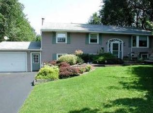 390 N Greece Rd, Hilton, NY 14468