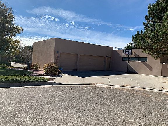 4th image of 4217 Indian Springs Dr NE