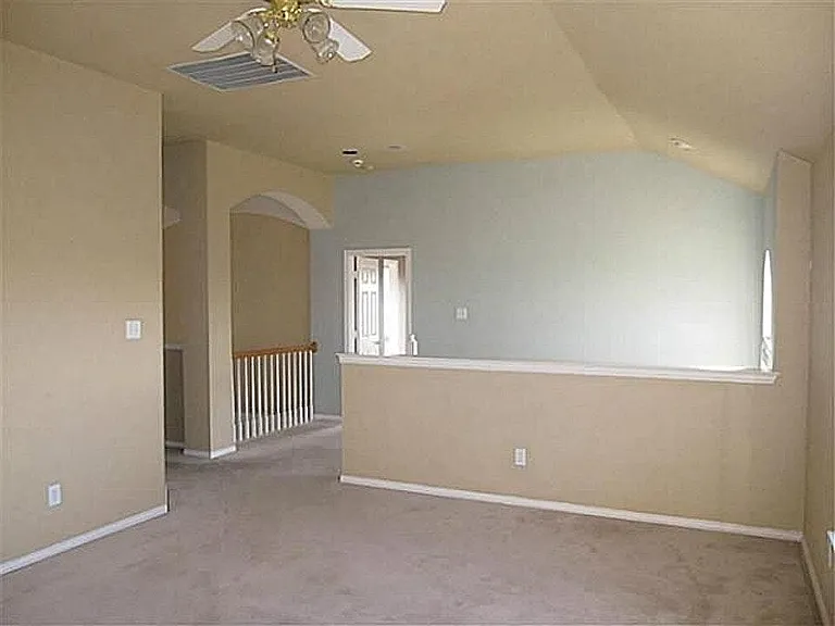 6579 Longhorn Trl — Photo 1