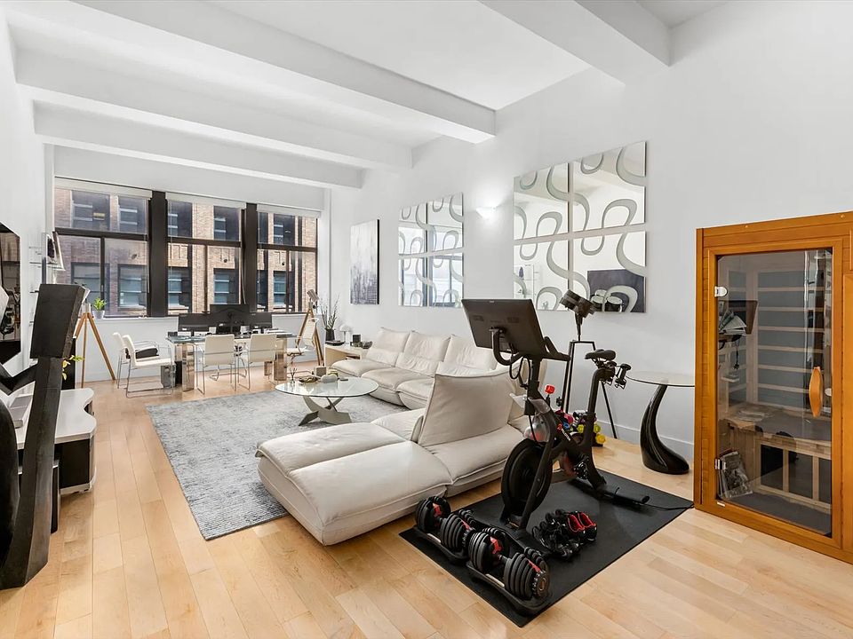 1st image of 310 E 46th St APT 5-E