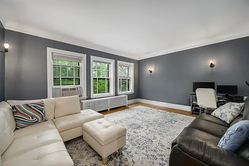 442 Elmwood Ave #2 — Photo 3