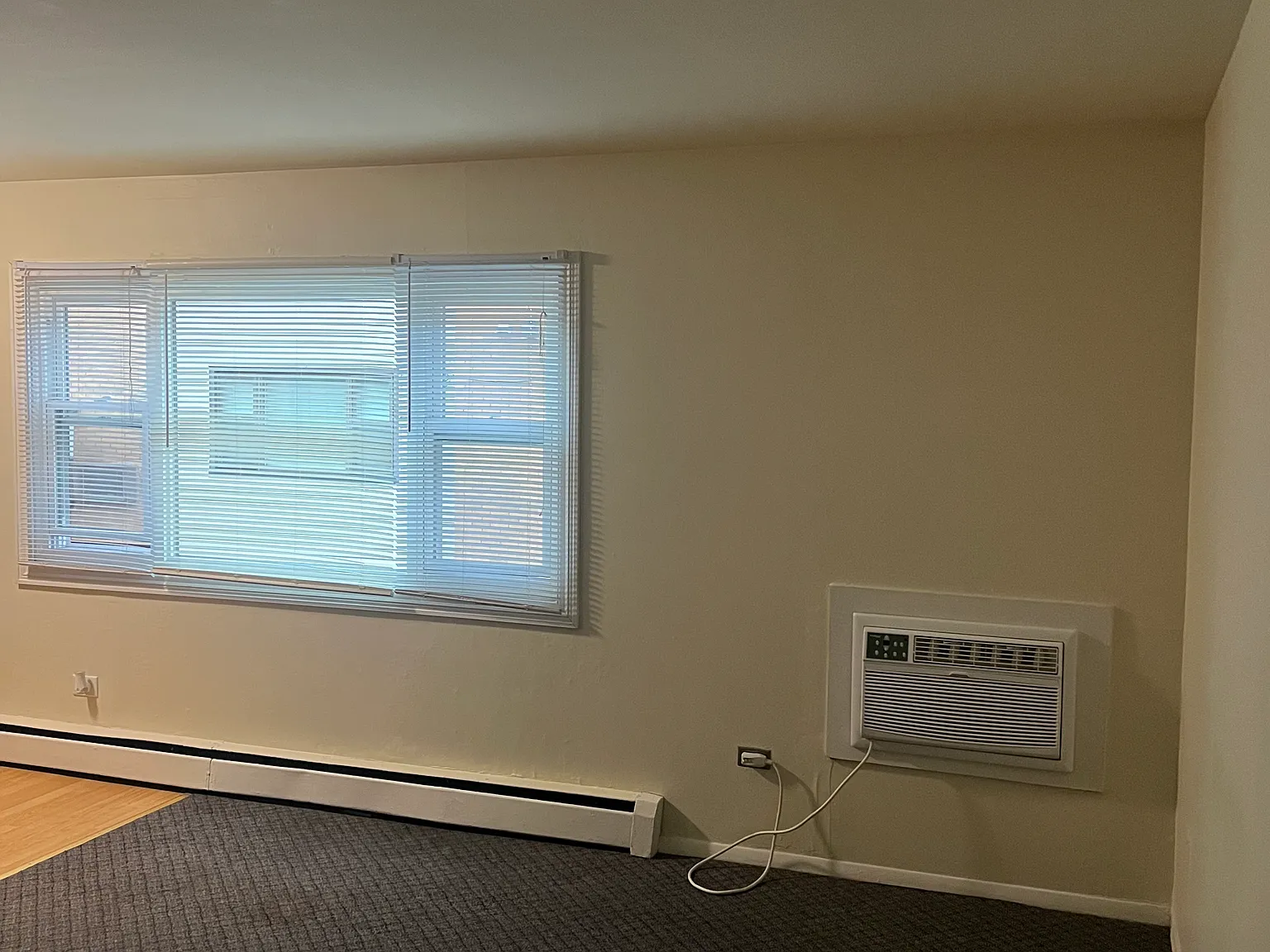 2 bed, $1,600 — Photo 3