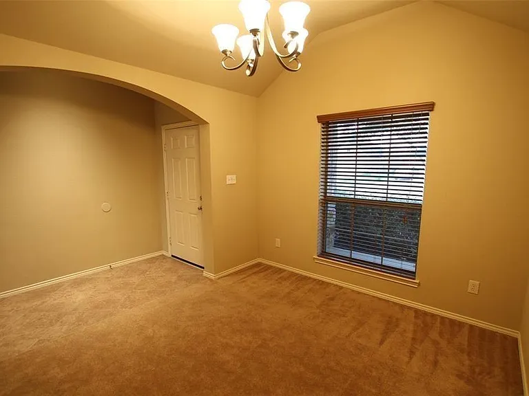 4510 Long Creek Dr — Photo 4