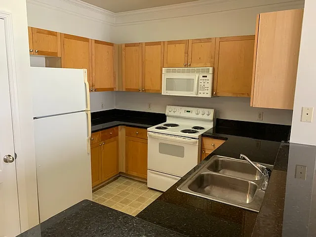 19935 Villa Isle Dr #306 — Photo 5