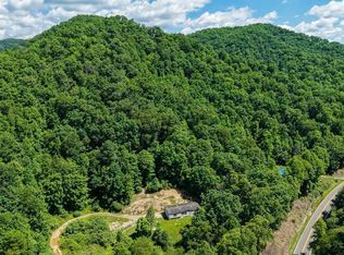 10633 Poplar Gap Rd, Ravencliff, WV 25913