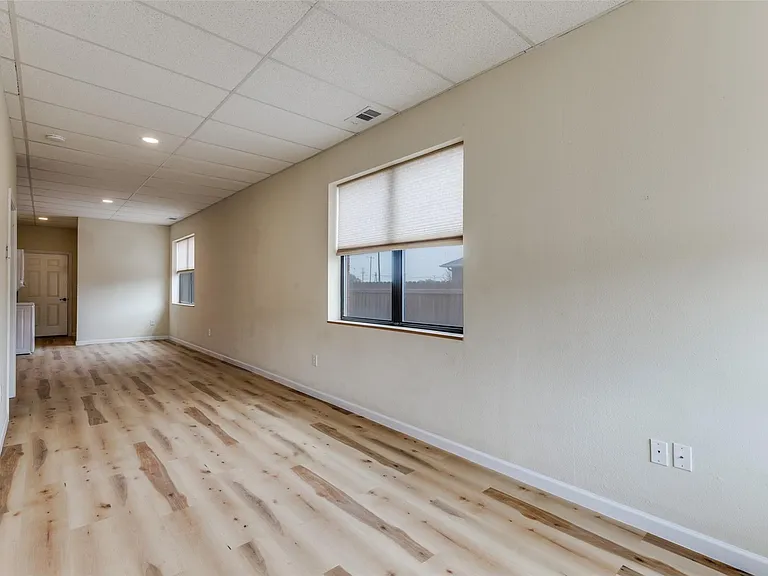 202 W Jefferson St #100 — Photo 3