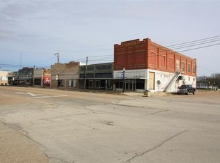 116 N Main St, Grand Saline, TX 75140