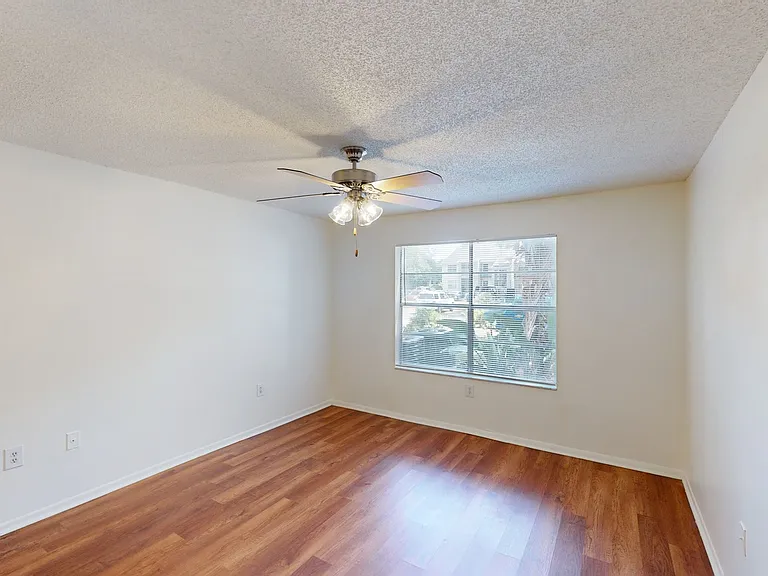 Lakewood Place — Photo 145
