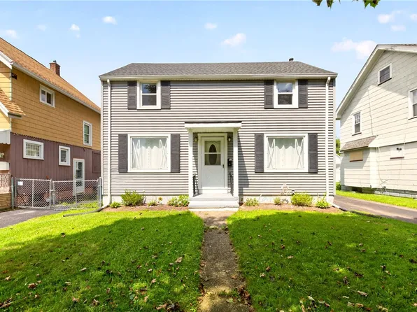 240 Rawlinson Rd, Rochester, NY 14617