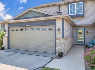 525 Bluebill Ln APT 6, Sheboygan Falls, WI 53085