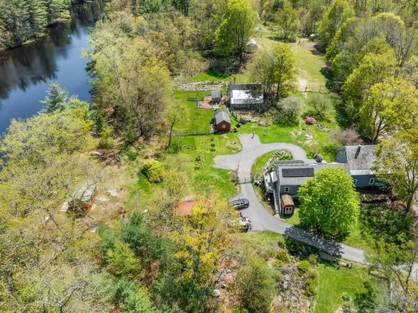 86 Old Troy Road, Fitzwilliam, NH 03447