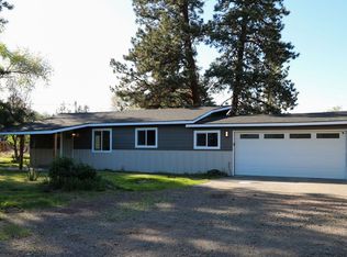 2050 SW 21st St, Redmond, OR 97756