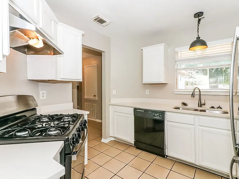 19938 Sycamore Valley Dr — Photo 8