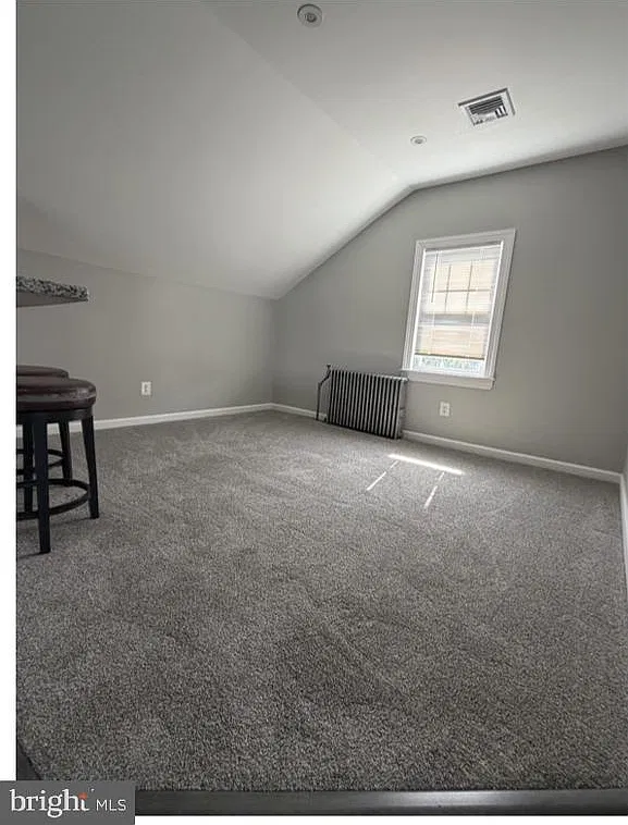 Duplex 2nd Flr — Photo 4