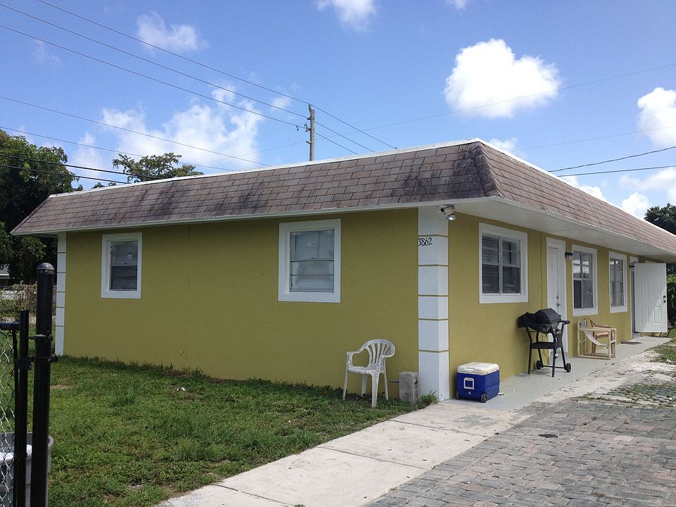 1st image of 3862 Hiawatha Ave