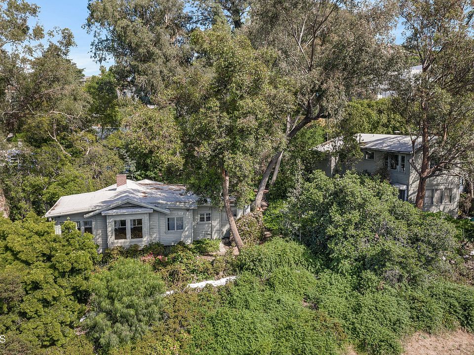 1st image of 2340 Bancroft Ave