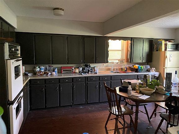 4th image of 4201 Brambleton Pl