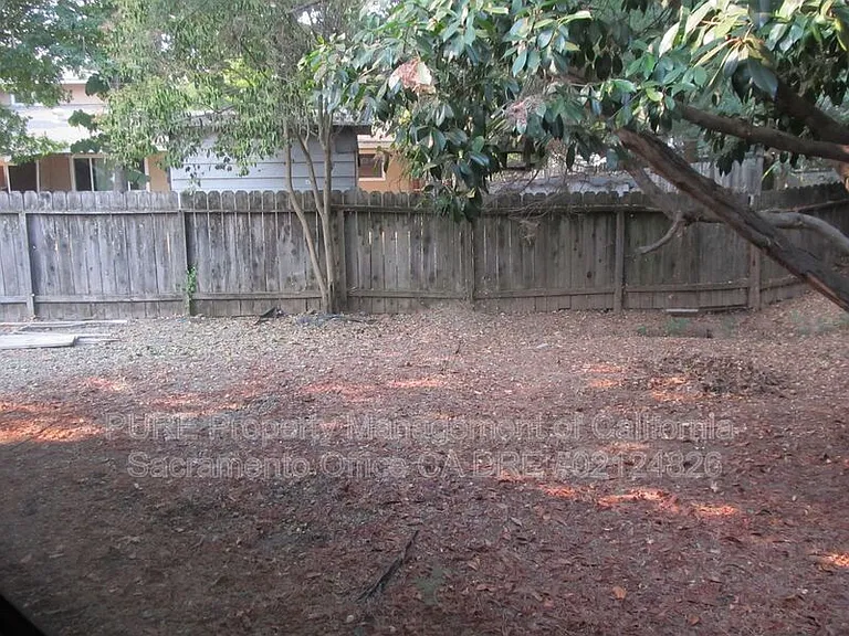 5541 Aspenwood Ct — Photo 15