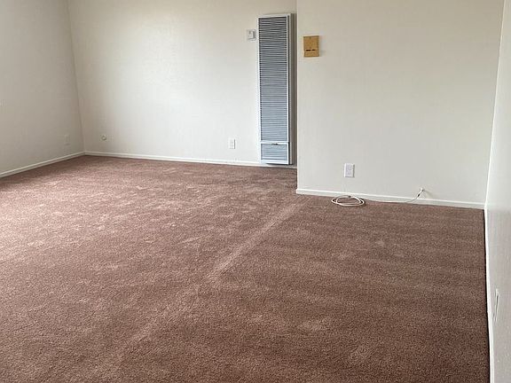 3rd image of 4367 W 138th St APT 221