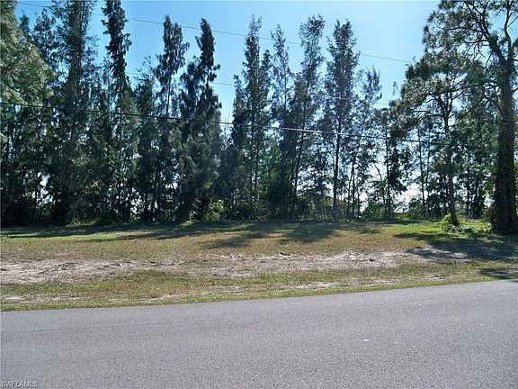 2nd image of 2114 SW 22nd Ter