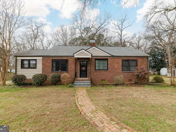 265 N Church St, Winterville, GA 30683