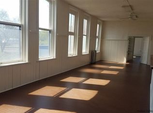572 Broadway #2, Kingston, NY 12401
