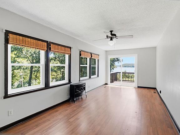 5th image of 259 Joy Dr