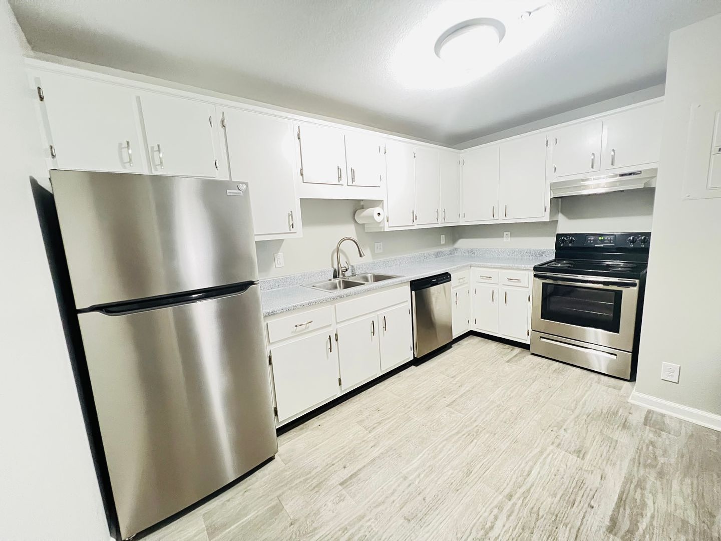 28333 Cobalt Dr 2 br, 1024, Clarksville, TN 37040 Zillow