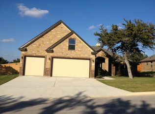 2002 Red Fox Dr, Nolanville, TX 76559