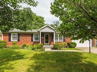 2888 Runnymede Way, Lexington, KY 40503
