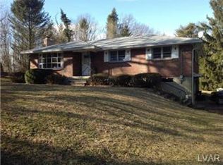 1787 Stonesthrow Rd, Bethlehem, PA 18015