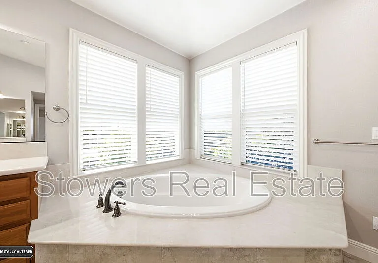 3315 Ashbourne Cir — Photo 70