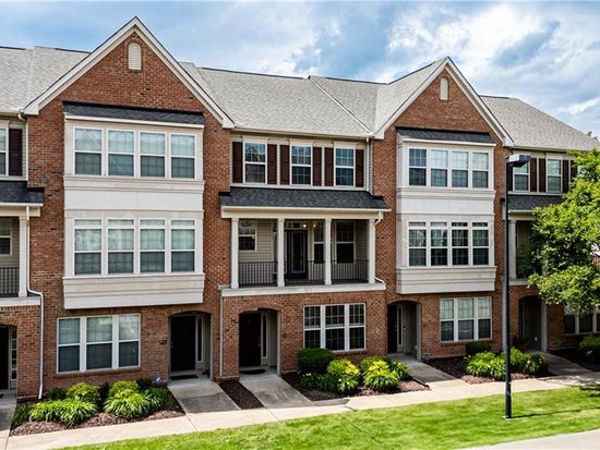 62 Transit Ln, Newport News, VA 23601