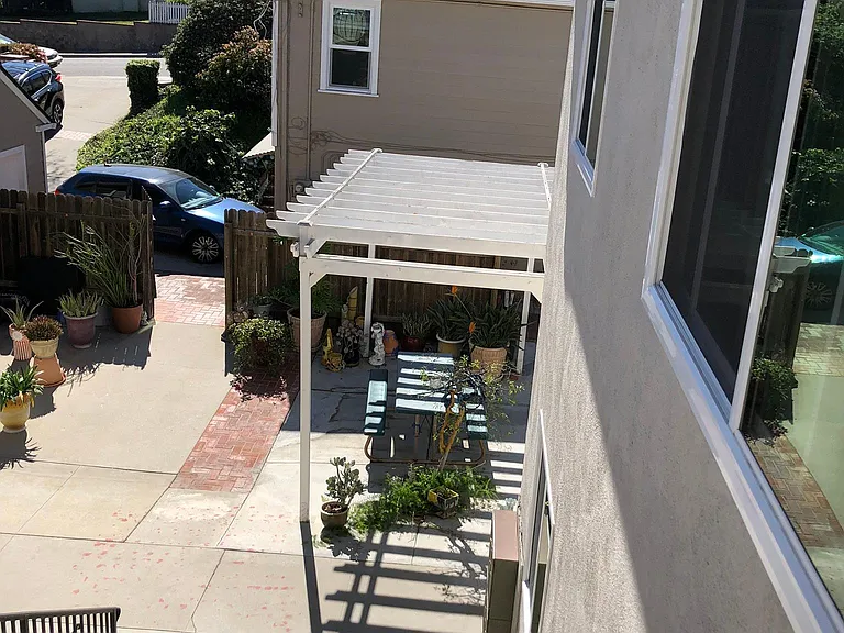 2611 Voorhees Ave #E — Photo 16