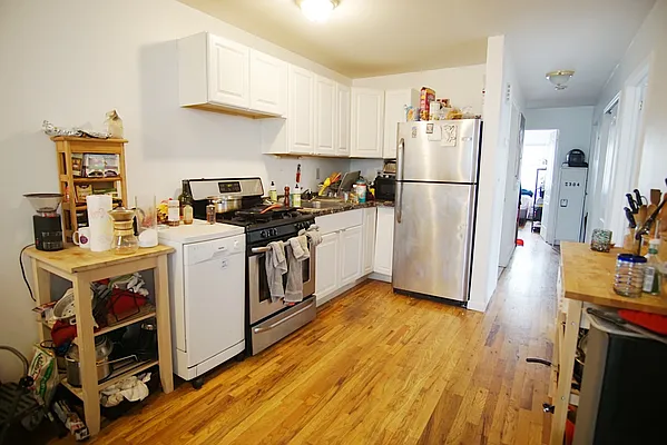 Rented by Lofts and Flats LLC | media 14
